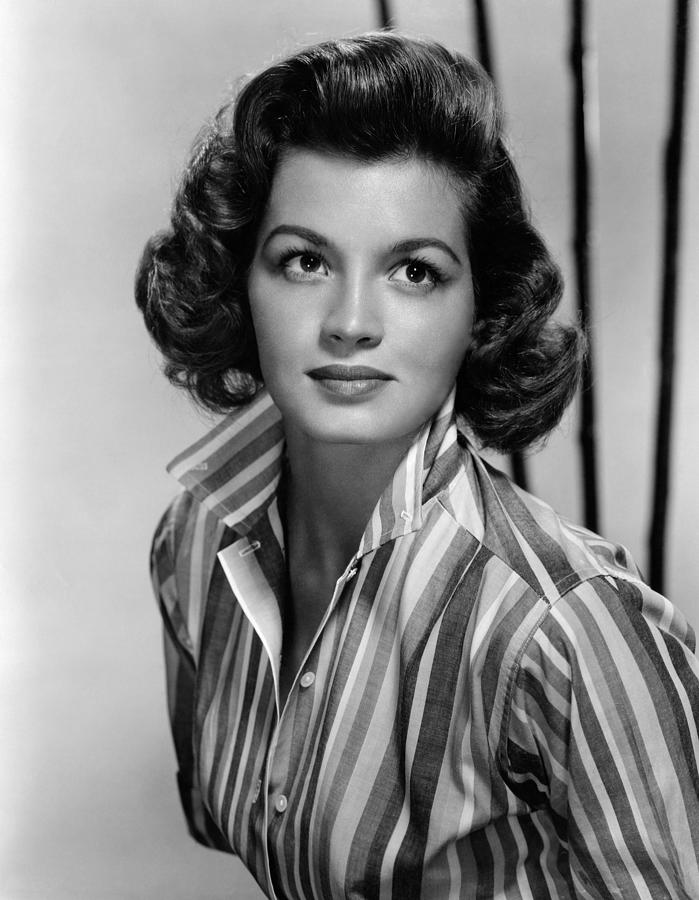 Angie Dickinson